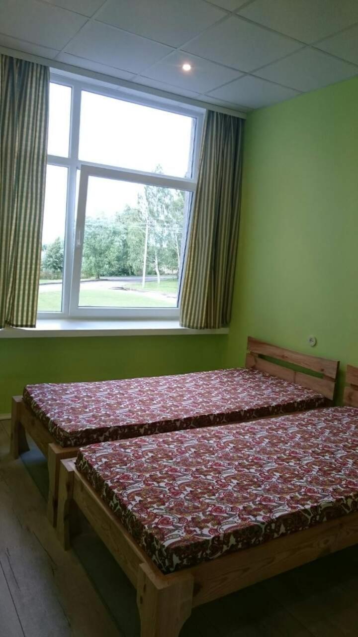 Bed and Breakfast Nakvyne Miroslave Miroslavas Esterno foto